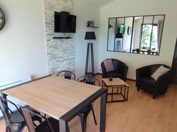 Gîte pour 3 personnes, avec terrasse à Les Herbiers