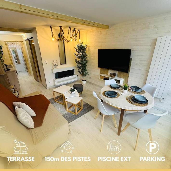 Appartement de vacances pour 4 personnes, avec terrasse et vue ainsi que jardin et piscine - 1