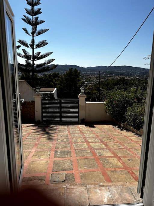 Casa de vacaciones para 2 personas, con jardín además de terraza y vistas - 1