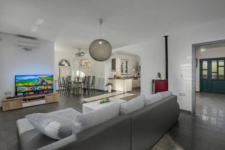 Villa pour 8 personnes, avec balcon et piscine à Labin - 3