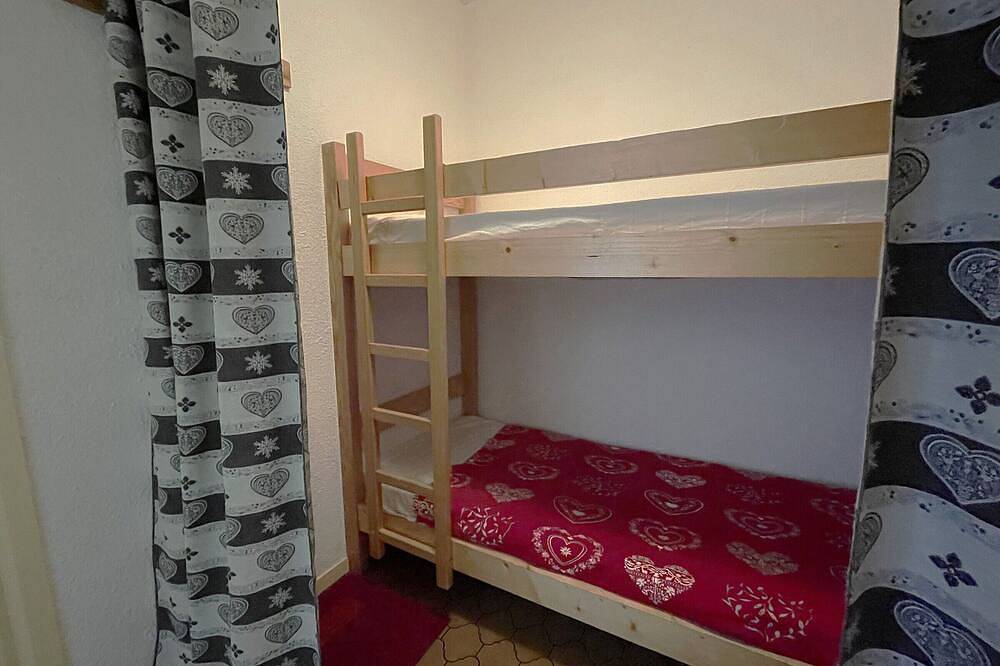 Ganze Wohnung, Gemütliche 2-Zimmer-Wohnung für 4 Personen mit West-Balkon, direkt an den Pisten in Les Menuires, Saint-Martin-de-Belleville