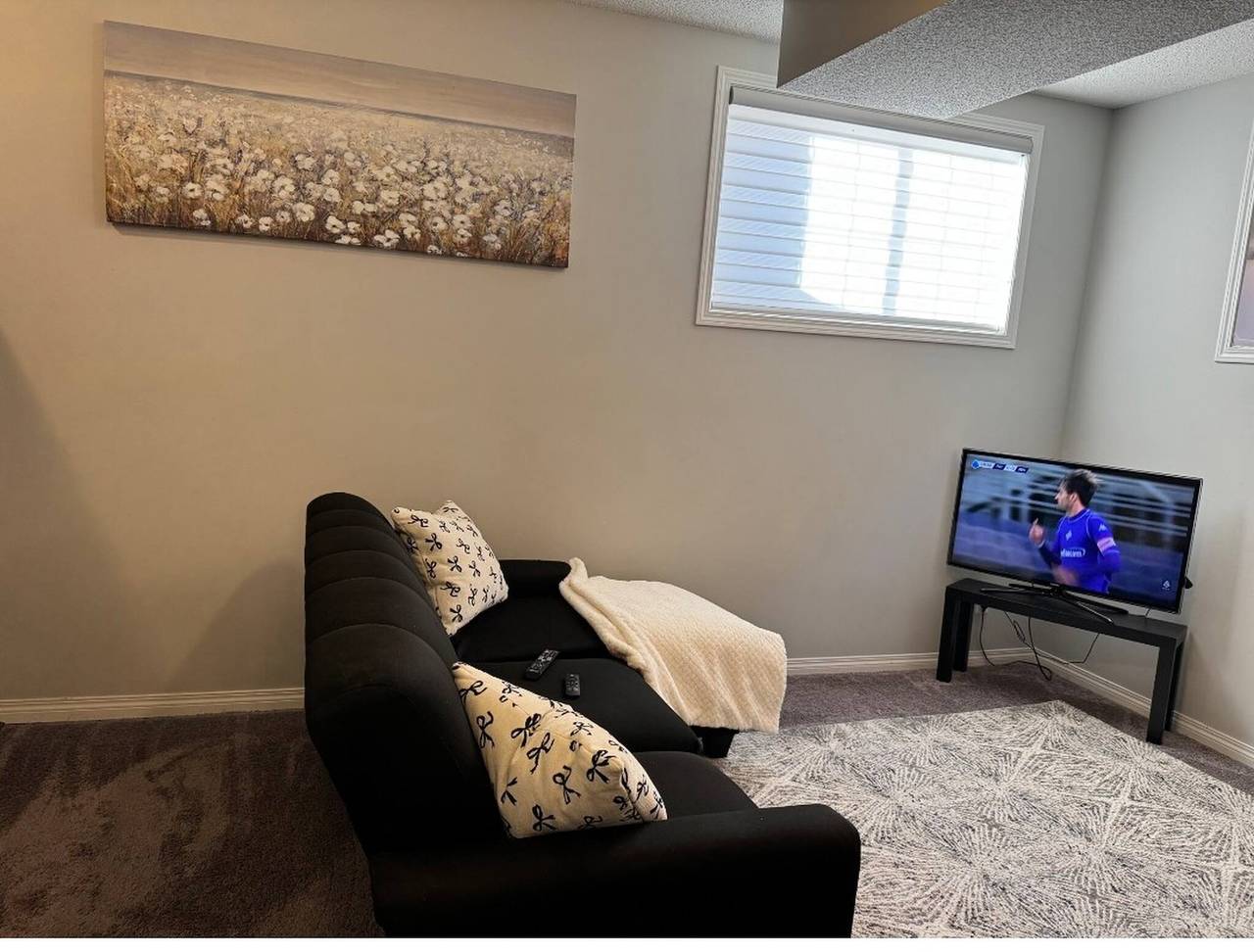 Ruhiges und komfortables 1-Schlafzimmer in Calgary, Kanadische Rocky Mountains