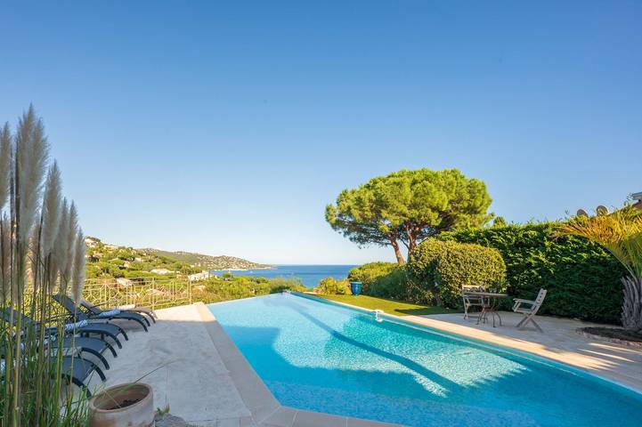 Villa pour 6 personnes, avec balcon et jardin, adapté aux familles à Sainte-Maxime - 3