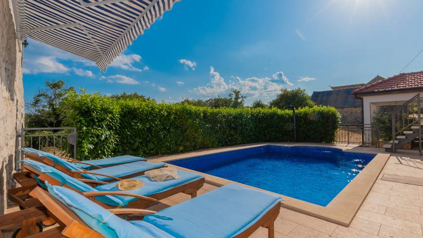 Villa Bilanžic - Omiš by Villas Guide in Kreševo, Dalmatinisches Zagora