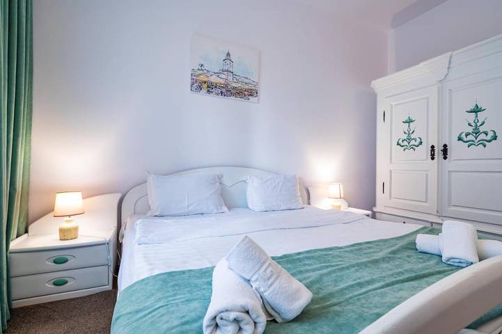 Gîte pour 2 personnes, avec sauna et balcon ainsi que jardin et vue dans Poiana Brasov - Brasov - 3