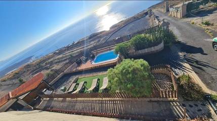 Casa de vacaciones para 5 personas, con piscina además de vistas y jardín en Tenerife
