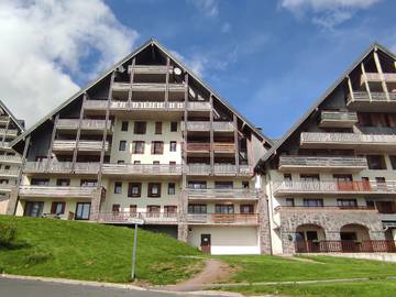 Gîte pour 4 personnes, avec balcon à Besse-et-Saint-Anastaise