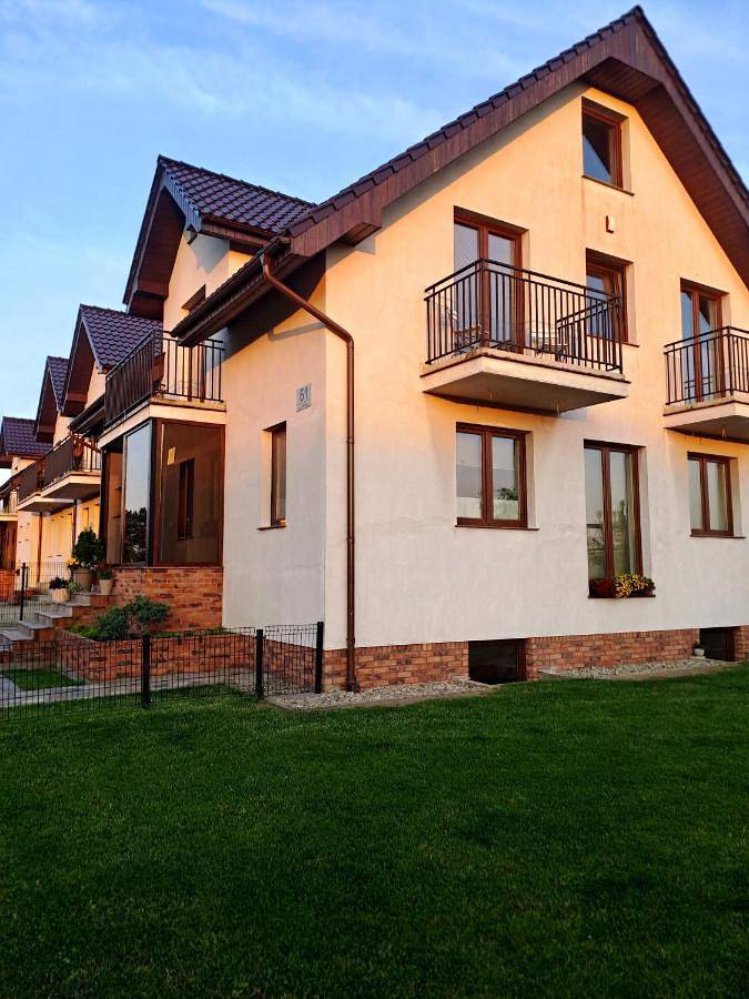 Ferienwohnung für 2 Personen, mit Garten und Balkon