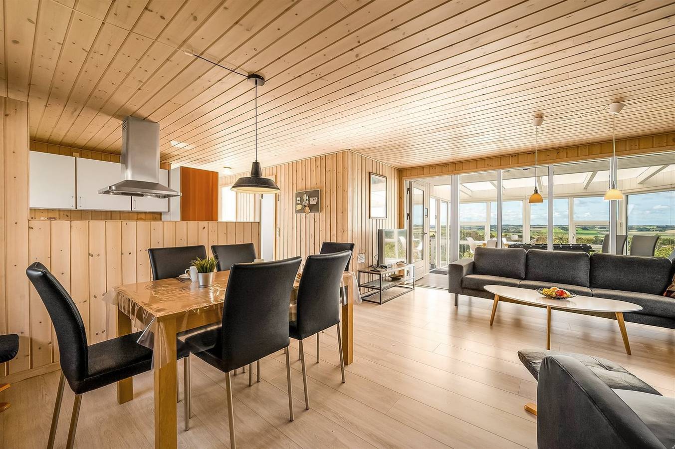 Nice home in Struer w/ Wifi and 2 Bedrooms in Humlum, Struer