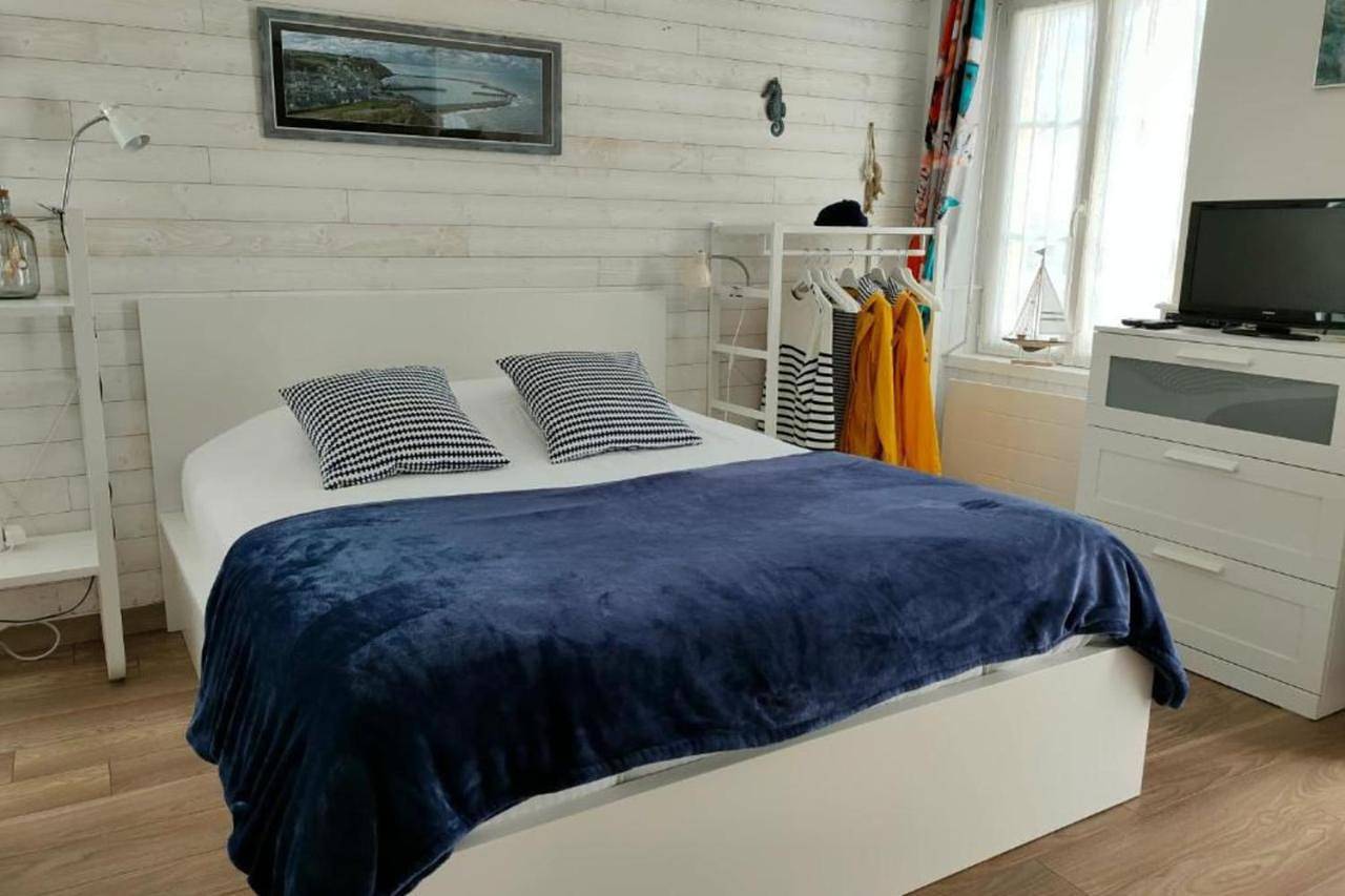 Appartement entier, Studio in Port-en-Bessin-Huppain, Région de Bayeux