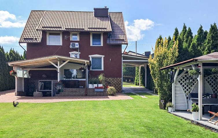 Appartement de vacances entier, Appartement de vacances pour 6 personnes avec terrasse in Forêt de Tuchola