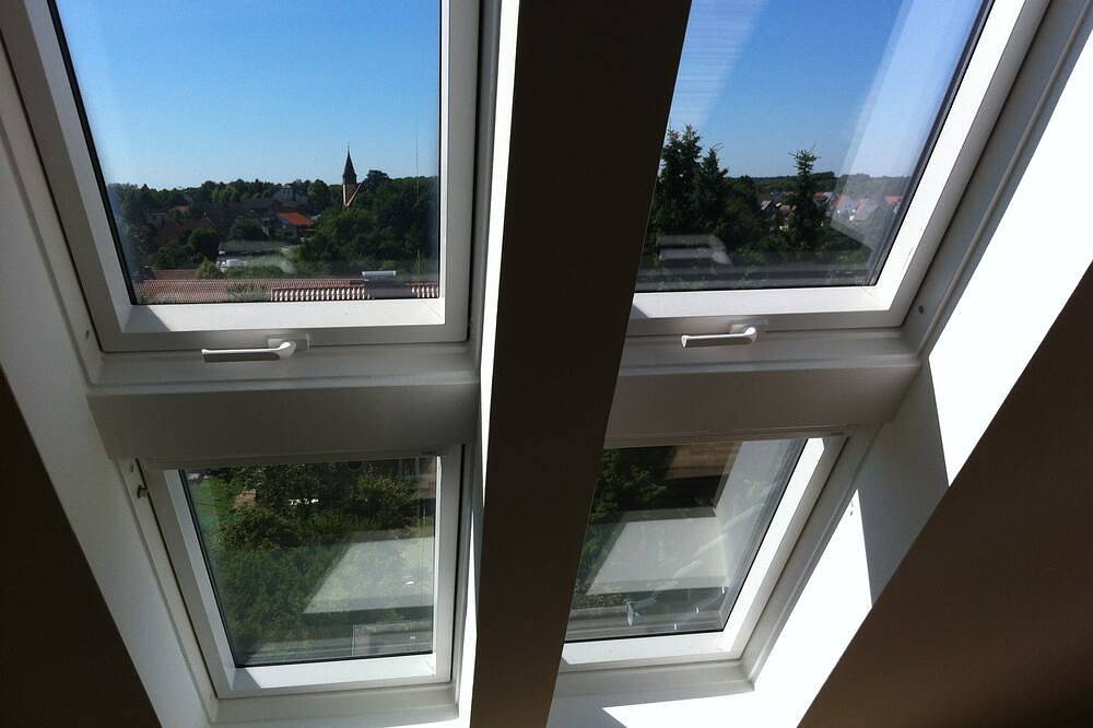 Ganze Wohnung, Modern eingerichtete Ferienwohnung für 1-2 Personen mit wunderschönem Ausblick in Ostercappeln, Wiehengebirge