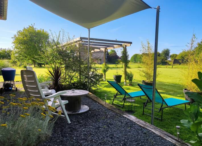 Casa Encantadora en Fort-Moville con Terraza Privada in Fort-Moville, Región de Bernay