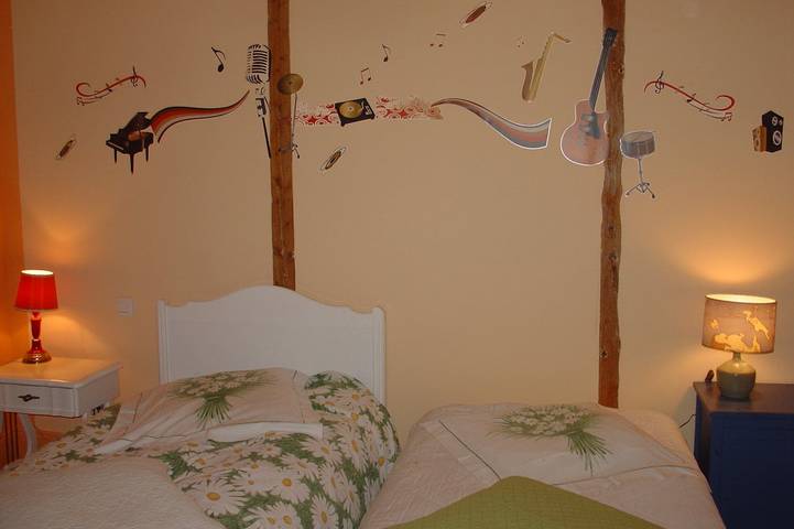 Chambre d’hôte pour 6 personnes, avec jardin en Auvergne - 3