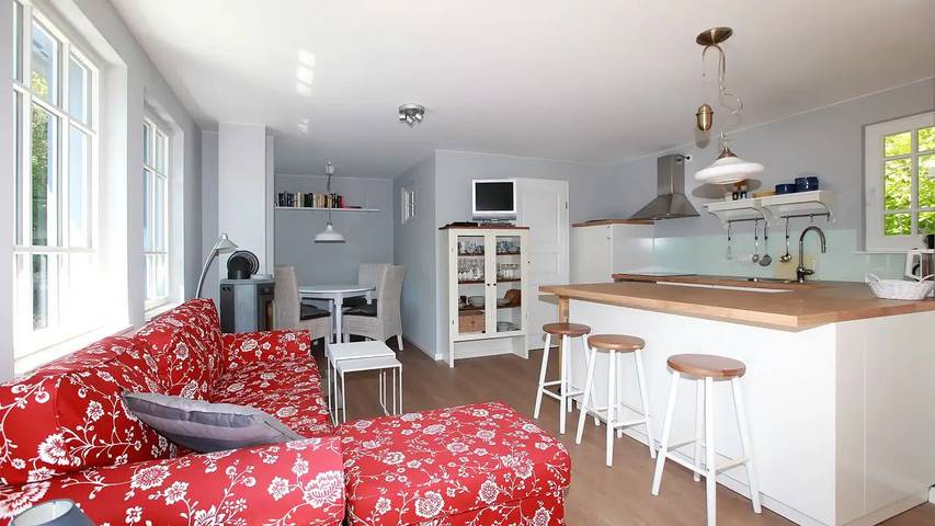 Strandhaus für 4 Personen, mit Terrasse, mit Haustier in Ahrenshoop - 2