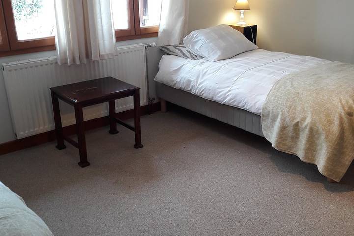 Gîte pour 4 personnes, avec piscine et terrasse à Divonne-les-Bains - 2