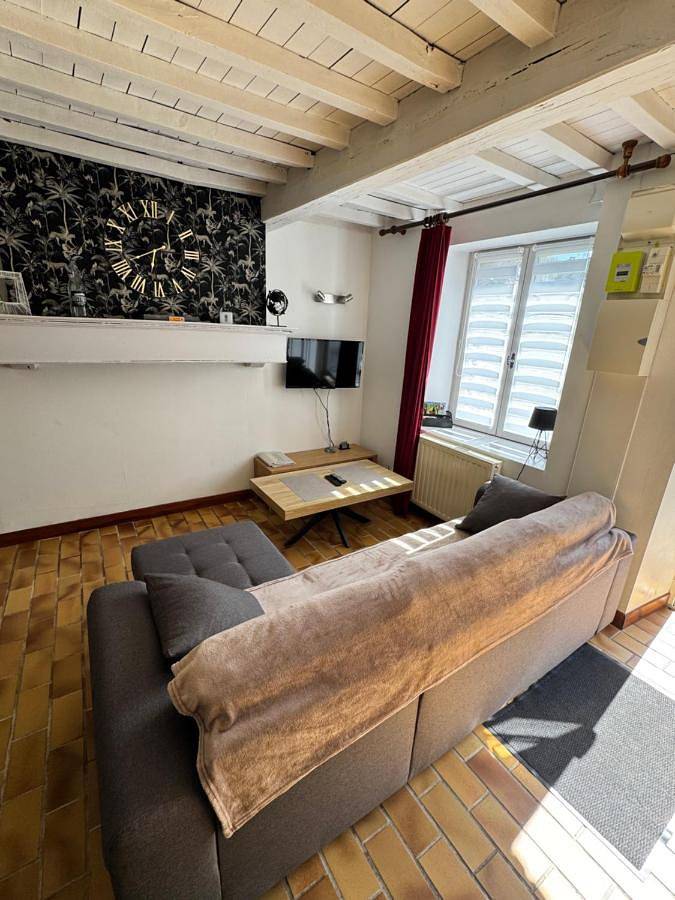Location de vacances pour 5 personnes, avec vue et jardin à Les Hautes-Rivières - 2