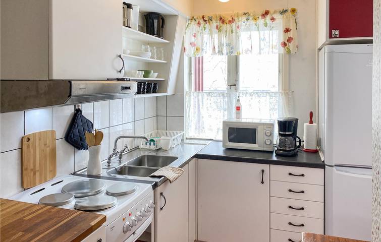 Ganze Ferienwohnung, Ferienwohnung für 4 Personen mit Terrasse in Tranås, Sommen