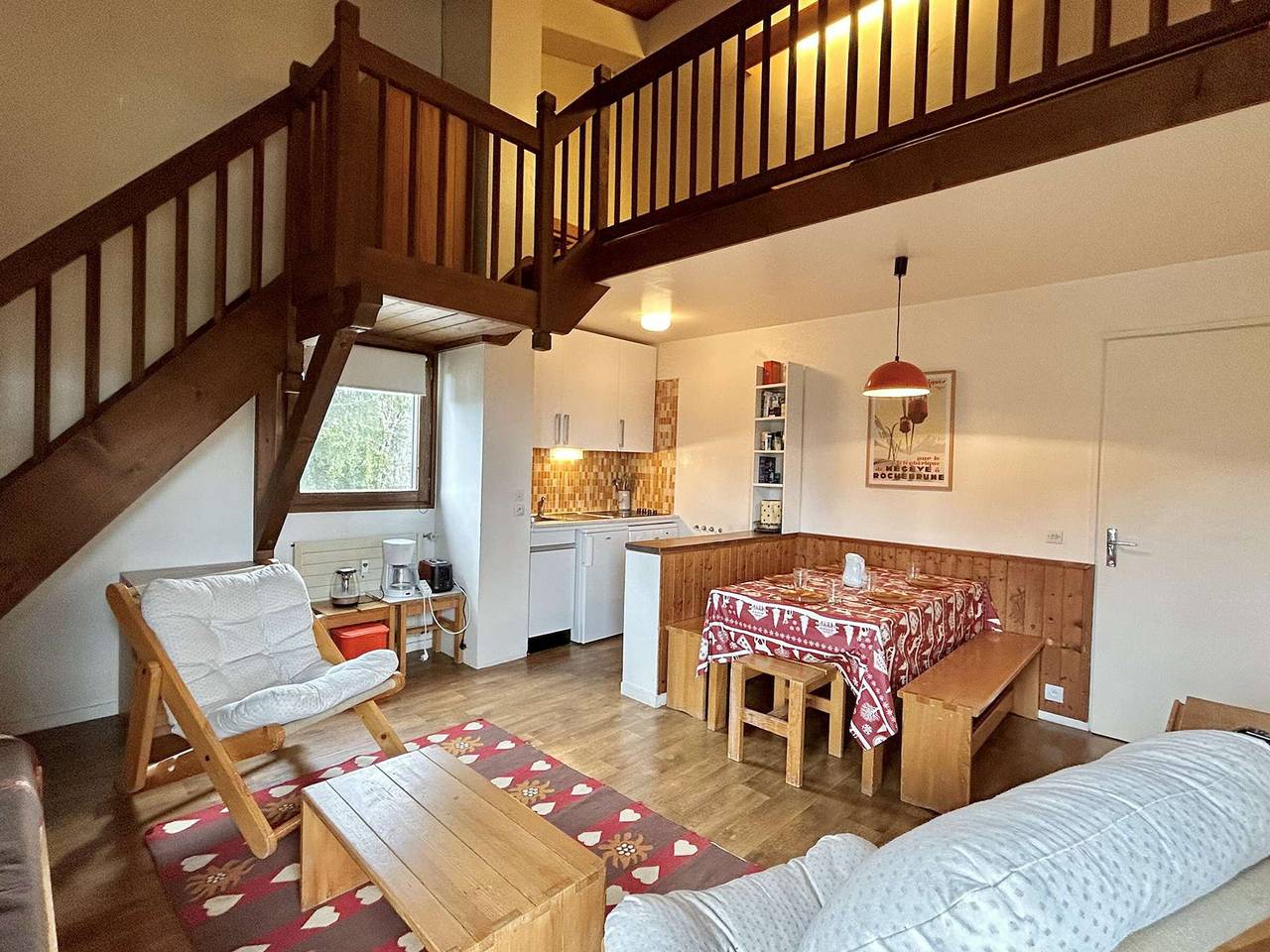 Apartamento entero, Apartamento 2 hab + altillo, 6 plazas, Megève, estacionamiento in Megève, Pays du Mont-Blanc