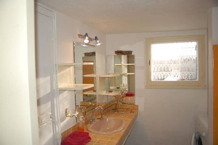 Location de vacances pour 6 personnes, avec jardin, animaux acceptés à Vic-la-Gardiole - 4