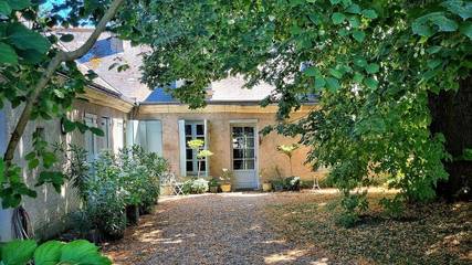 Cottage pour 2 personnes, avec jardin ainsi que vue et terrasse à Prunay-Cassereau
