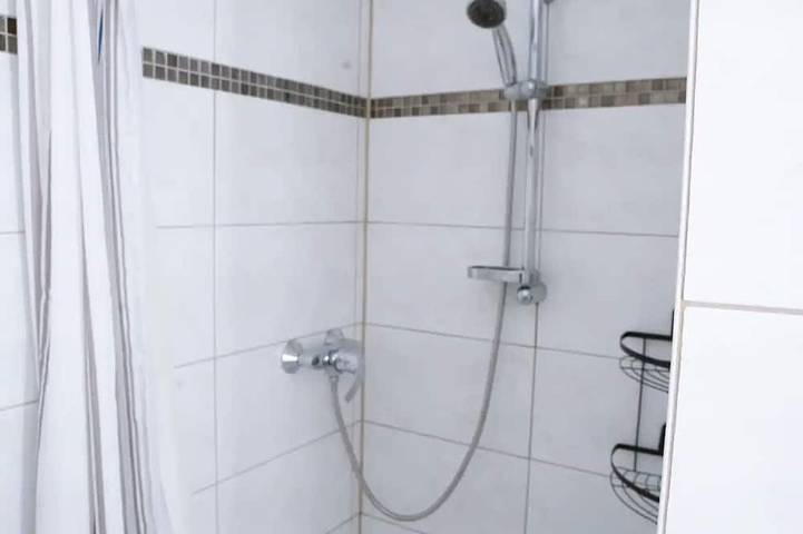 Ganze Wohnung, Cozy Flat am Schloßpark in Wiesbaden, Südhessen