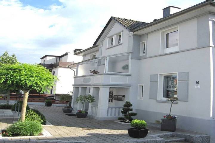 Villa für 4 Personen, mit Balkon und Garten in Bad Pyrmont - 2