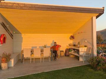 Auberge pour 2 personnes, avec terrasse ainsi que vue et jardin dans Berg (Norvège)