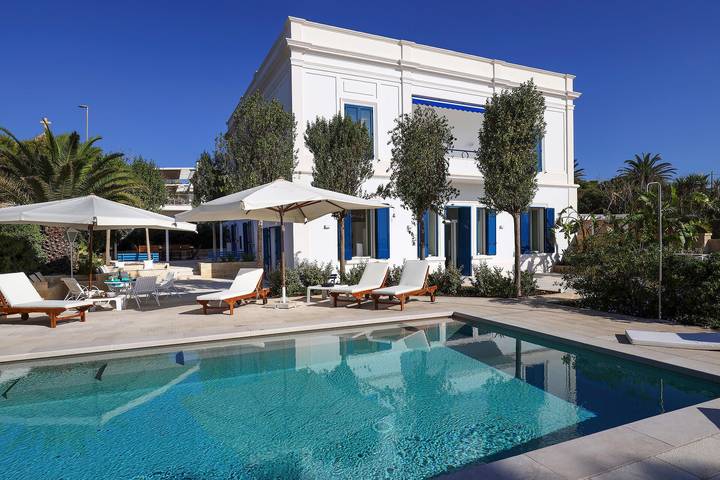 Casa vacanza per 10 persone, con giardino in Santa Maria di Leuca