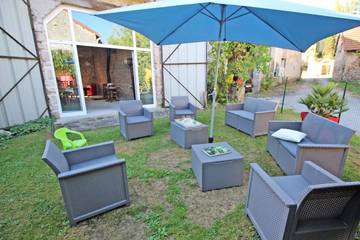 Gîte pour 5 personnes, avec jardin à Saint-Laurent-les-Églises