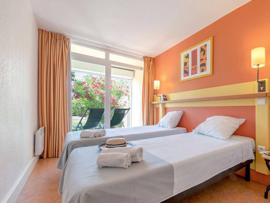 Sowell - Résidence Les Sablons - Appartement 3 personnes - 2 pièces-3 personnes Vue Mer in Plage du Boucanet, Le Grau-du-Roi