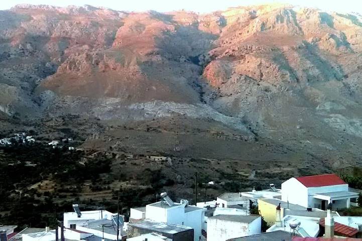 Ferienhaus für 5 Personen, mit Balkon und Garten