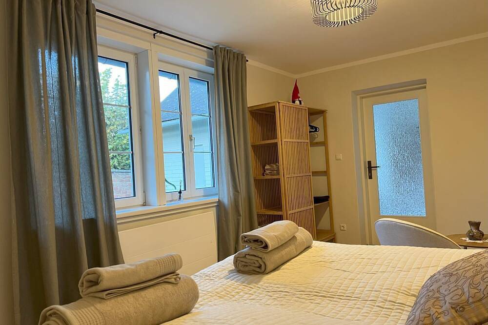Ganze Wohnung, Gemütliches Ferienhaus (100qm)mit großem Garten in Hautzendorf, Mistelbach (Niederösterreich)