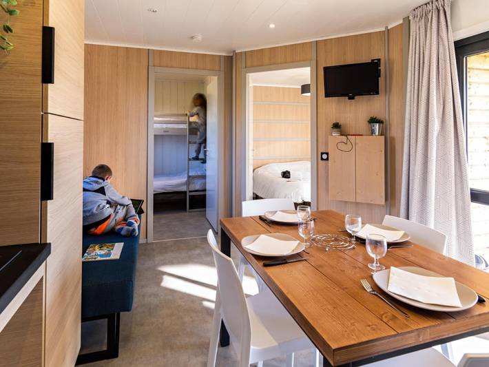 Hôtel pour 4 personnes, avec jardin ainsi que sauna et jacuzzi à Courpière - 3