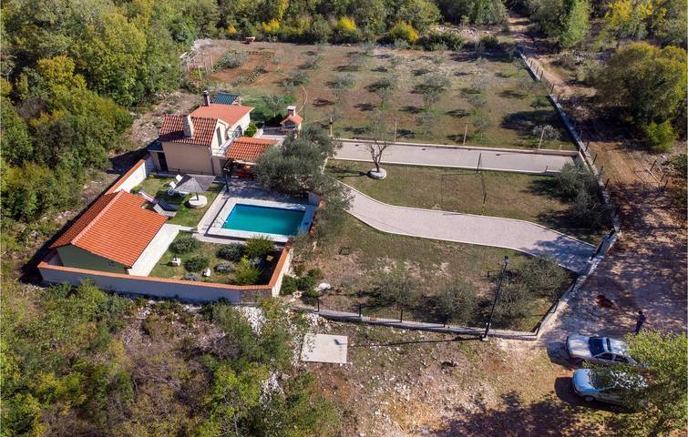 Gemütliche Ferienwohnung mit Pool, WLAN und Parkplatz in der Nähe der Neretva in Dubrovnik-Neretva