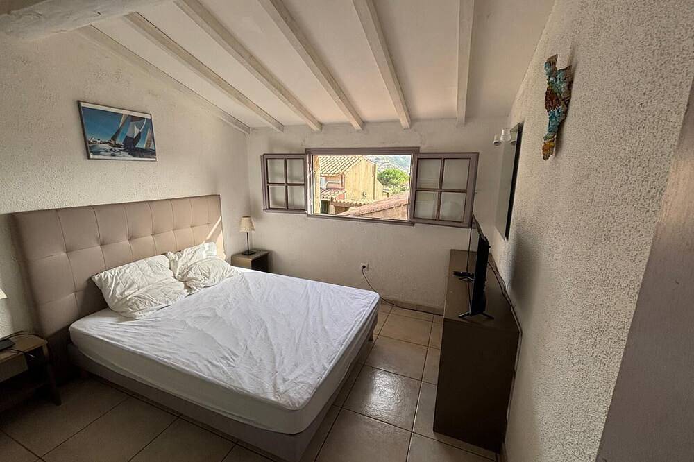 Apartamento entero, Apartamento con aire acondicionado y vistas al mar - 100 metros de la playa - Magnífica terraza in Appietto, Region de Ajaccio