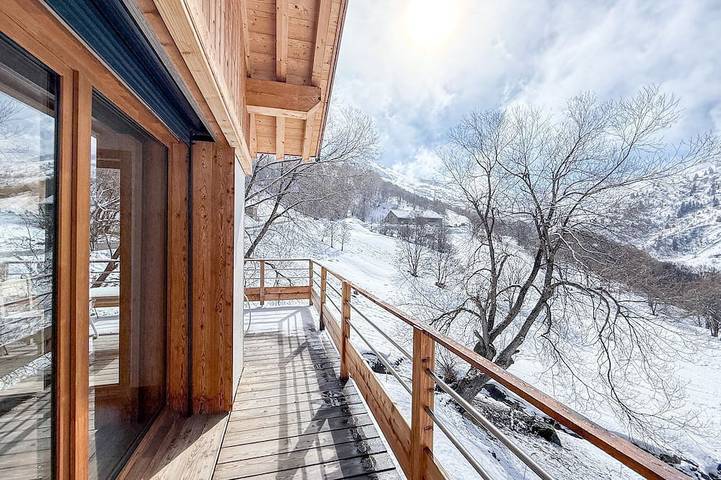 Chalet für 10 Personen, mit Garten und Terrasse - 1