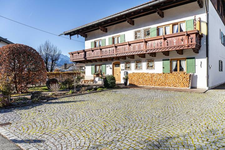 Ferienwohnung für 2 Personen, mit Balkon in Krün