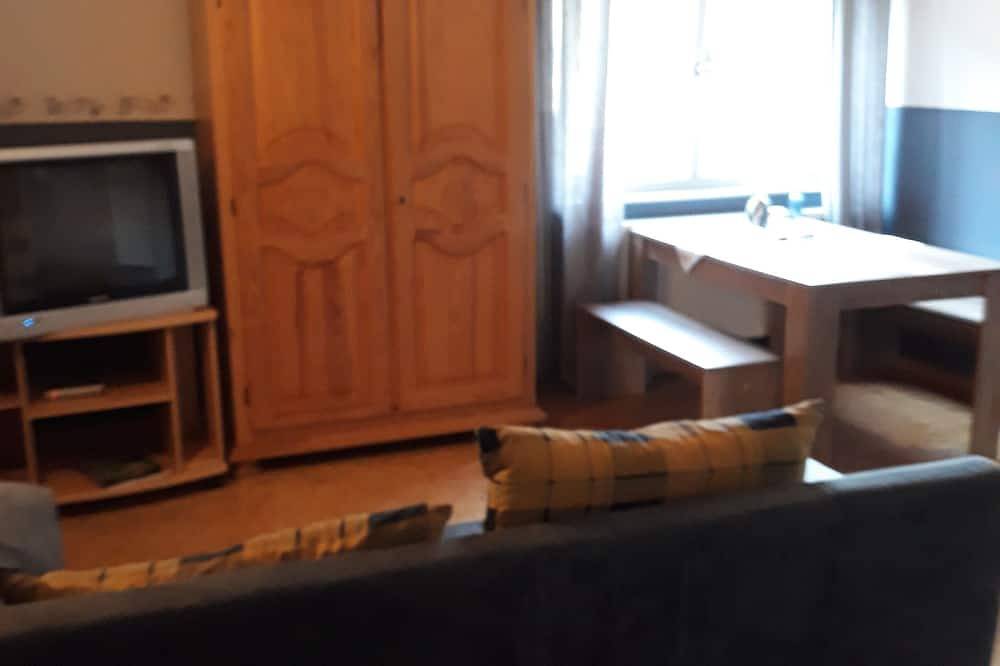 Ganze Wohnung, Monteur-Ferienwohnung in Mörlenbach, Bergstraße