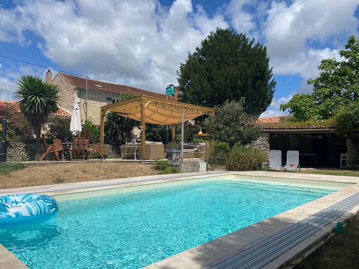 Gîte pour 9 personnes, avec Jardin