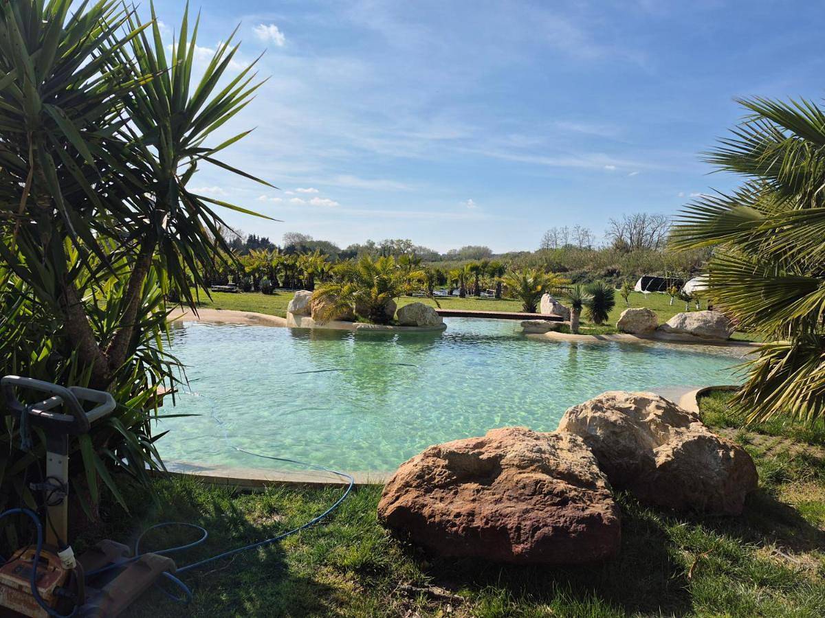 Le Mas des Cerisiers Jacuzzi et Sauna inclus pour tous les logements in Avignon, Vaucluse