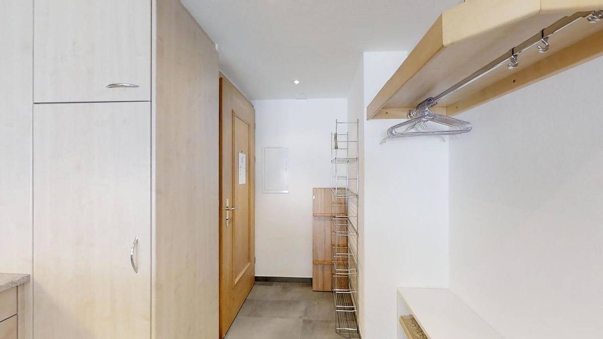 Ganze Wohnung, Ferienwohnung für 4 Personen mit Ausblick in Silvaplana, Oberengadin