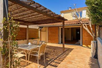 Villa pour 6 personnes, avec terrasse à Borgo