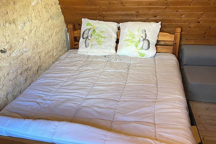 Location de vacances pour 4 personnes, avec jardin à Tamniès - 2