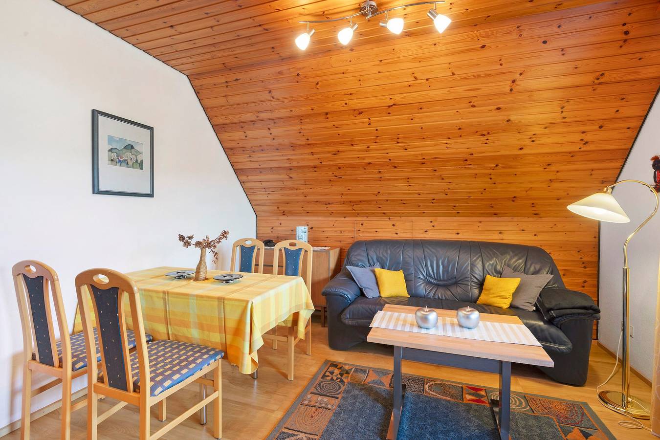 Ganze Wohnung, Ferienwohnung 'Arnika' mit Bergblick, Gemeinschaftsgarten und Wlan in Bernau im Schwarzwald, Südschwarzwald