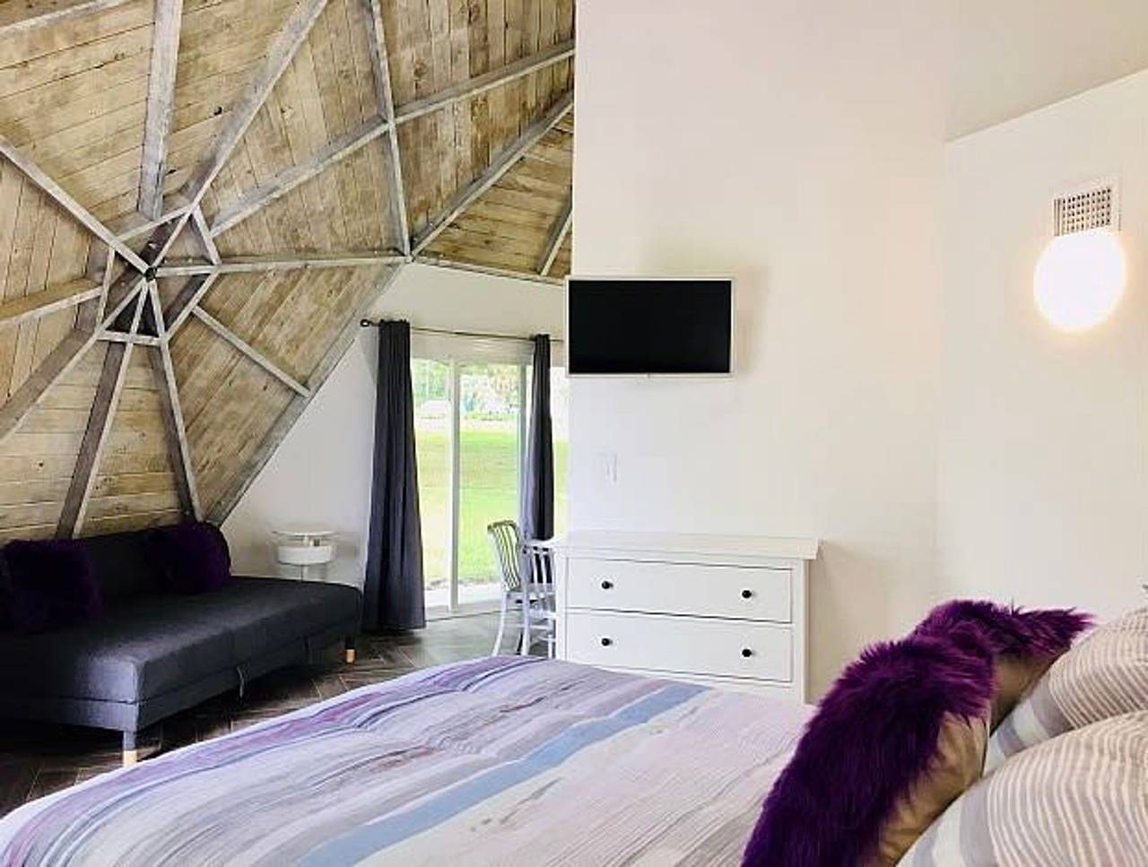 Ganzes Studio, Studio 02 - Lake Sumner in Lake County