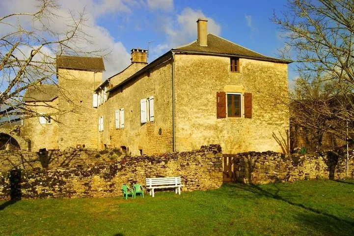 Gîte Le Roc - Le Manoir d'Ajas - Ferme Biologique in Saint-Laurent-d'Olt, Parc naturel régional des Grands Causses