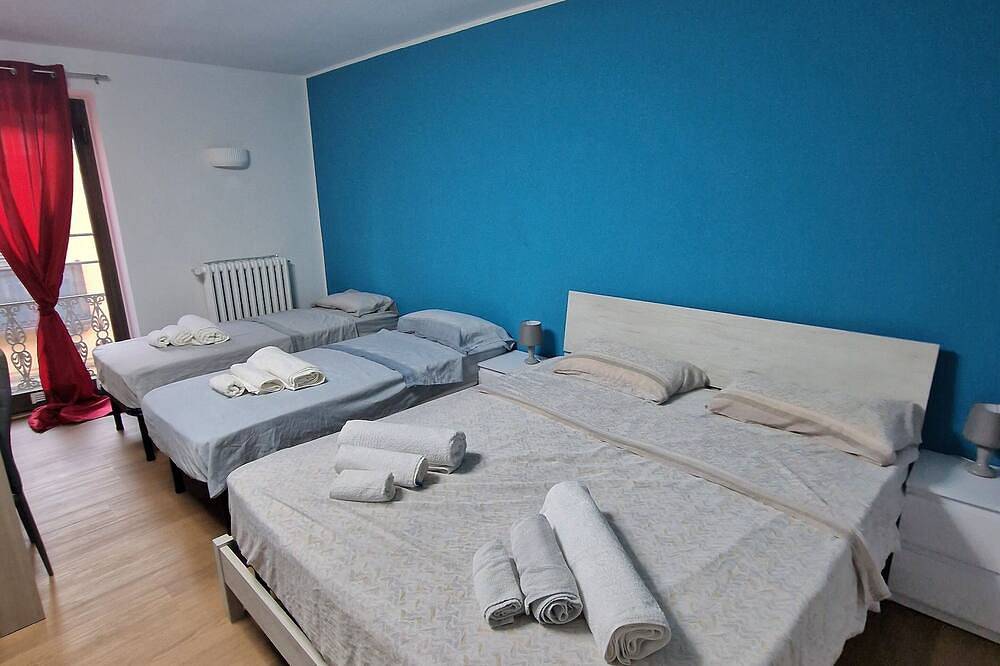 Apartamento entero, Elegant In The Historic Center Of Monferrato in Casale Monferrato (Town), Casale Monferrato