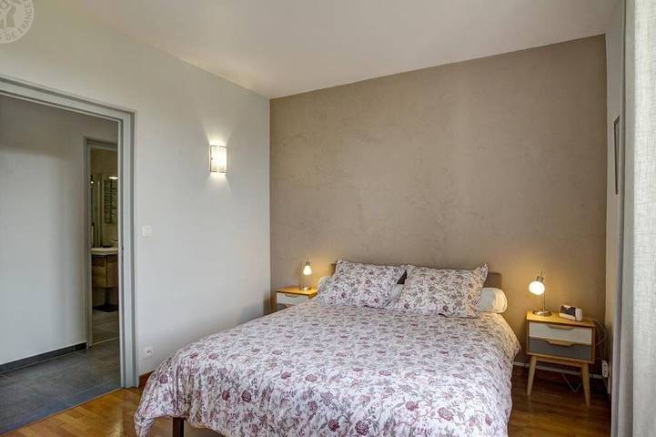 Gîte pour 2 personnes, avec jardin dans Saint-Paul-en-Jarez - 3