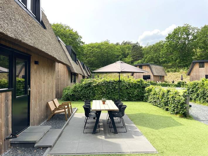 Lodge voor 6 personen, met balkon/terras en terras in Schoorl